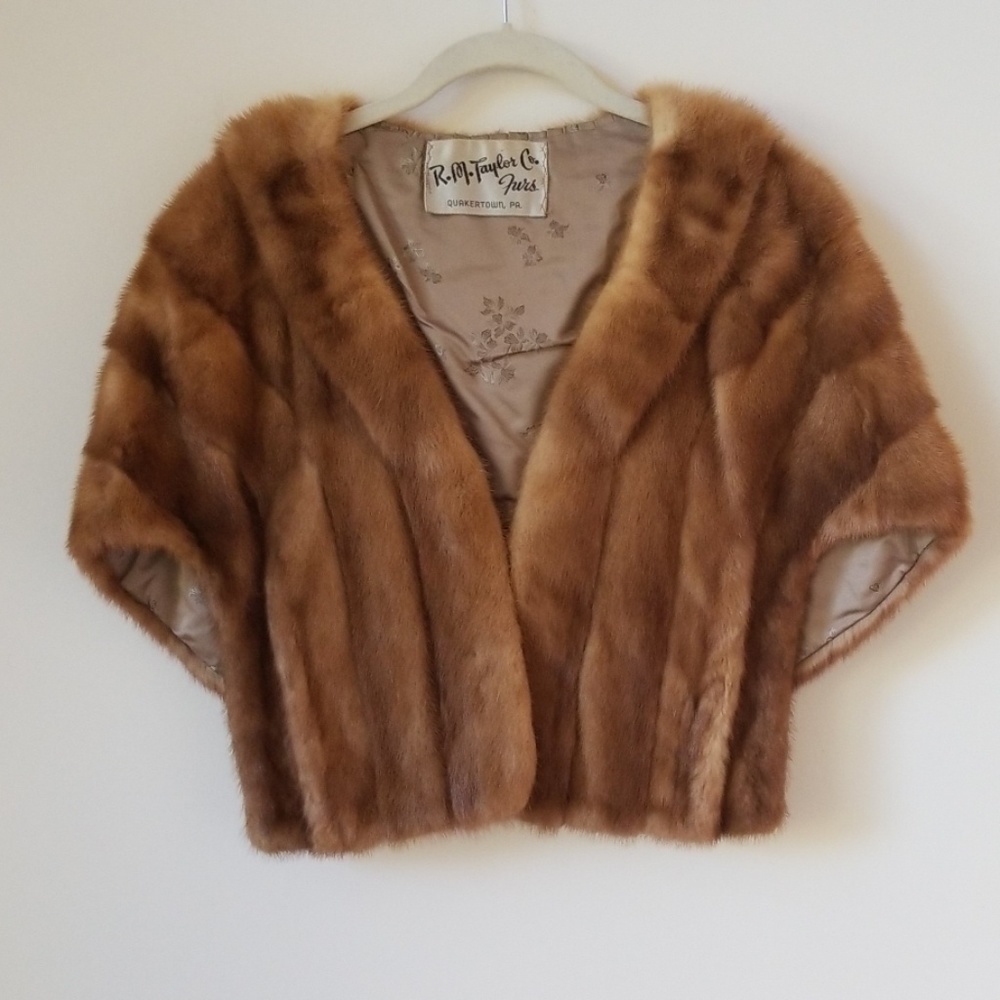 Vintage genuine fur shawl - PERFECT condition!